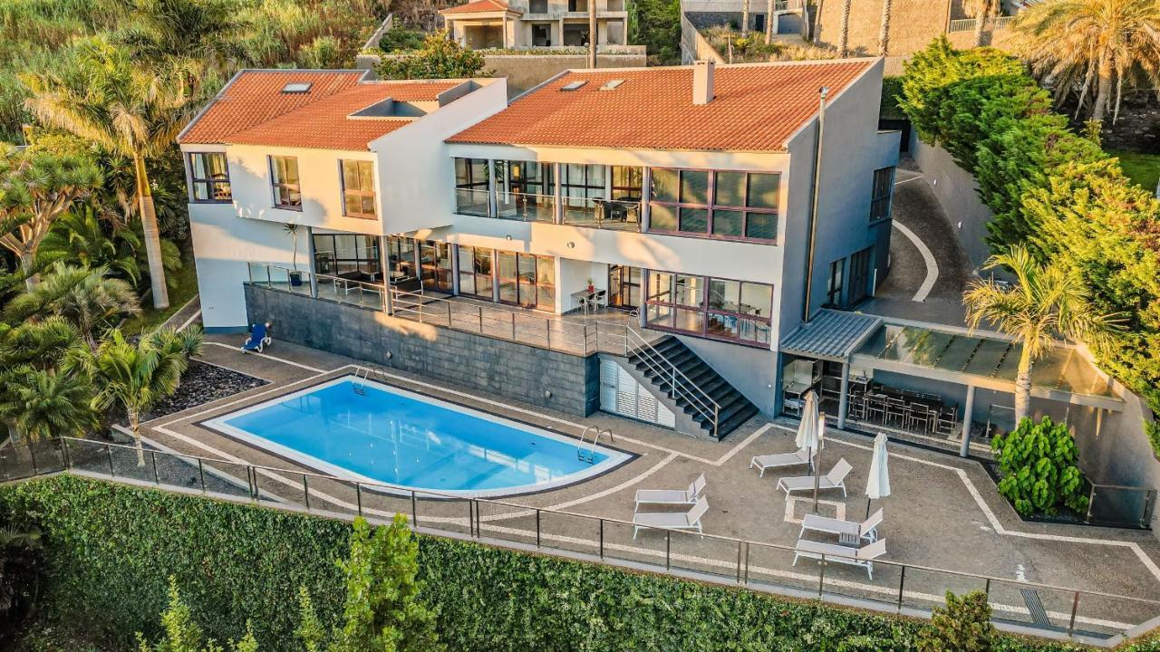 Ample Villa With Pool And Gorgeous Ocean View Funchal  Kültér fotó