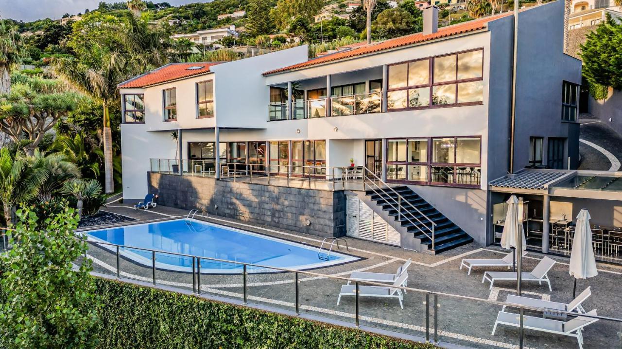 Ample Villa With Pool And Gorgeous Ocean View Funchal  Kültér fotó
