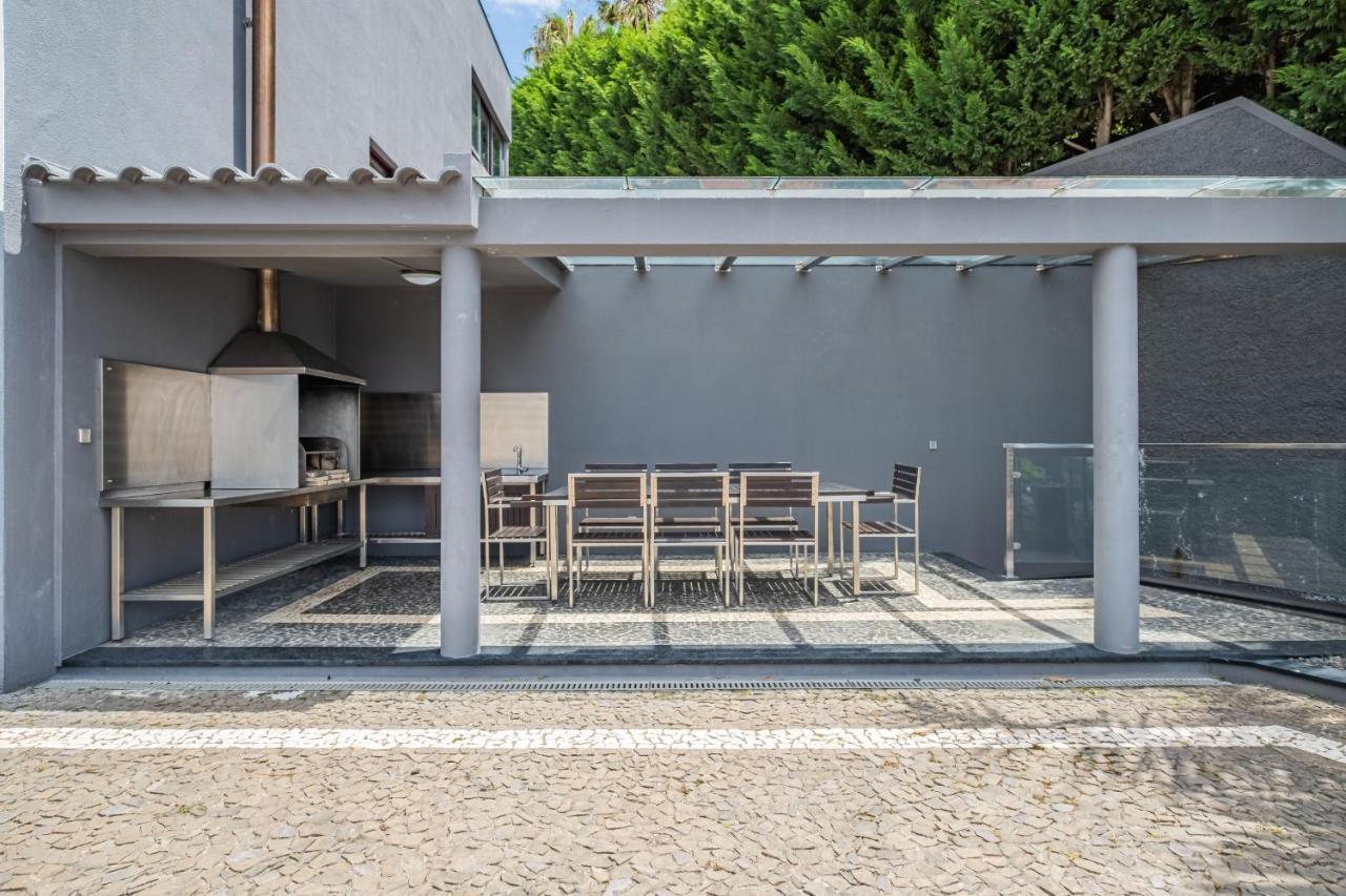 Ample Villa With Pool And Gorgeous Ocean View Funchal  Kültér fotó
