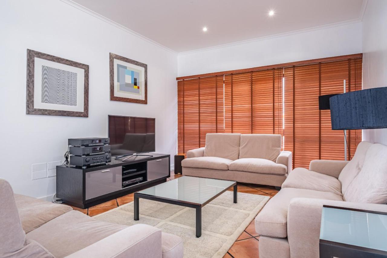 Ample Villa With Pool And Gorgeous Ocean View Funchal  Kültér fotó