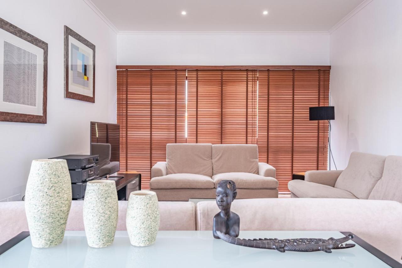 Ample Villa With Pool And Gorgeous Ocean View Funchal  Kültér fotó